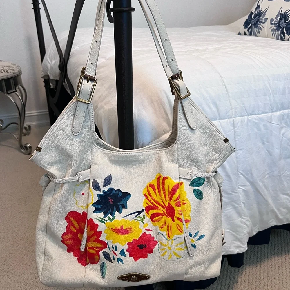 Handbag - Picture 2 of 3